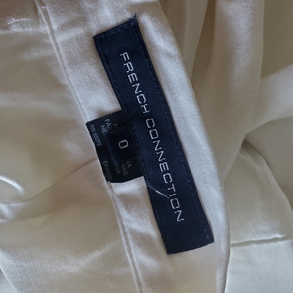 French Connection / White Mini Skirt / Size 0 - Picture 6 of 7